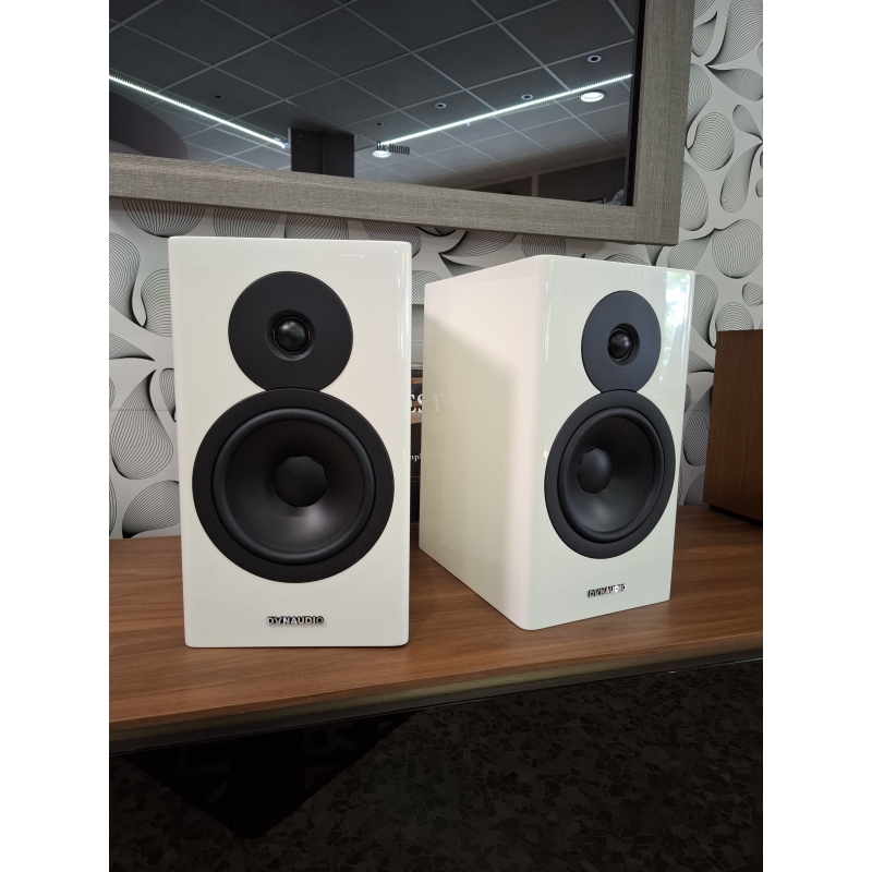 Dynaudio Evoke 20 - White   ̶L̶i̶s̶t̶i̶n̶o̶ ̶2̶.̶2̶5̶0̶,̶0̶0̶ ̶e̶u̶r̶o̶