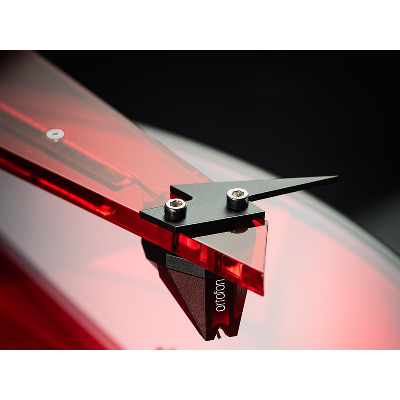 Pro-Ject AC/DC Turnatble