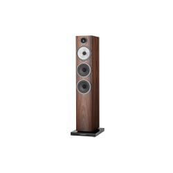 Bowers & Wilkins 704 S3