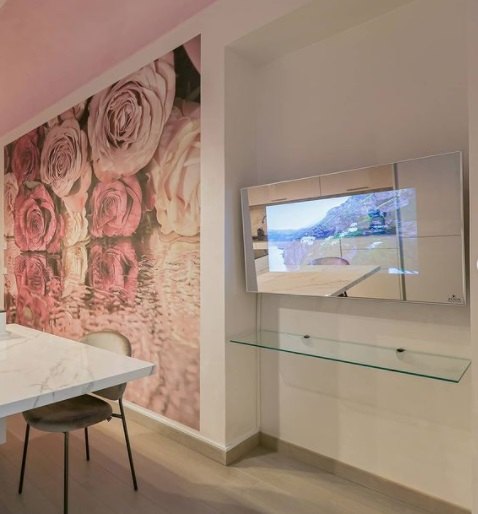 Mirror TV in un appartamento nel centro di Torino